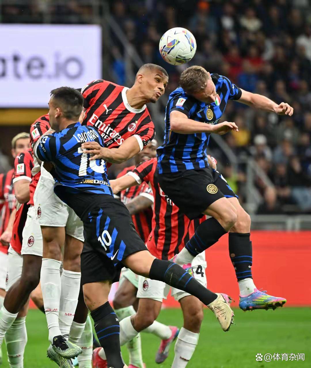 赛前斯图加特备战意大利杯，临场应变细节曝光，更衣室稳定，数据趋势出现新变化的简单介绍