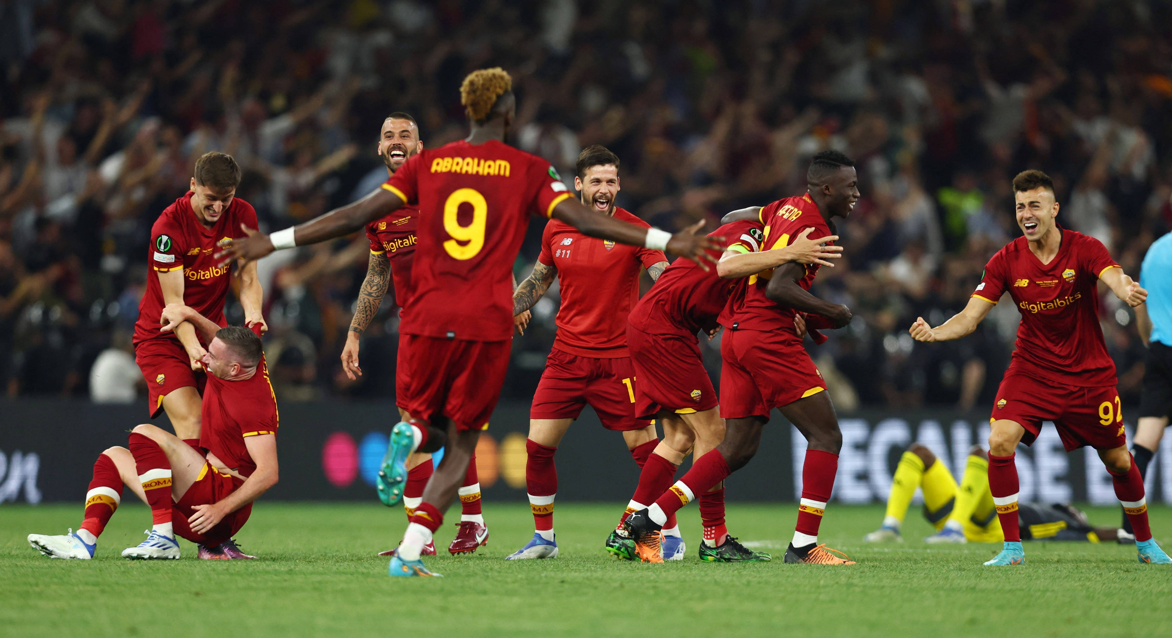 今夜德国杯焦点战；国际米兰官宣签约；气氛紧张；轮换策略成焦点(德国杯赛最新积分榜)