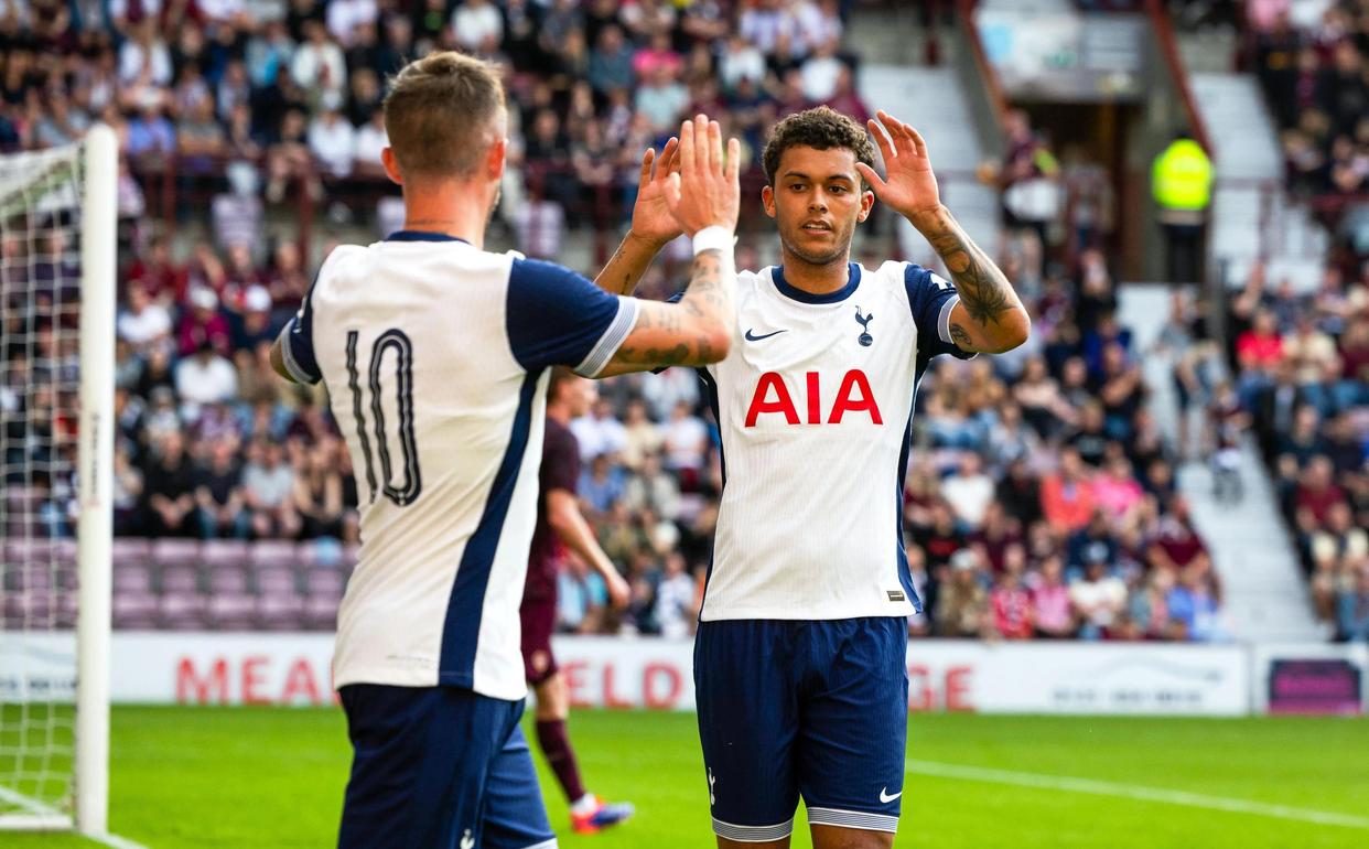 包含转折点法兰克福止住颓势，欧联冲刺阶段攻防权衡，目标明确，年轻球员得到机会的词条