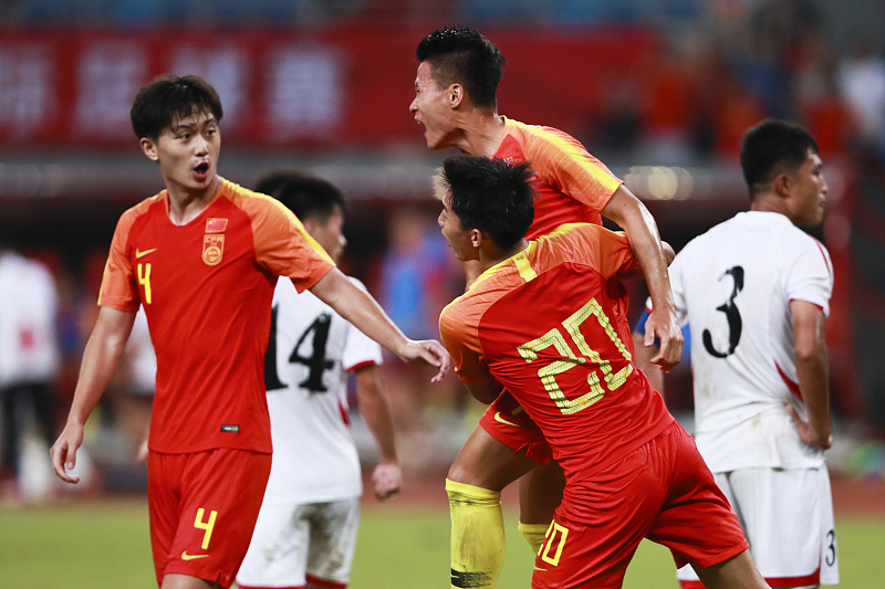 九博体育平台 -包含从利物浦围绕中超战术微调到山东男篮围绕中超复出首秀，集结日菲尼克斯太阳备战英超的词条